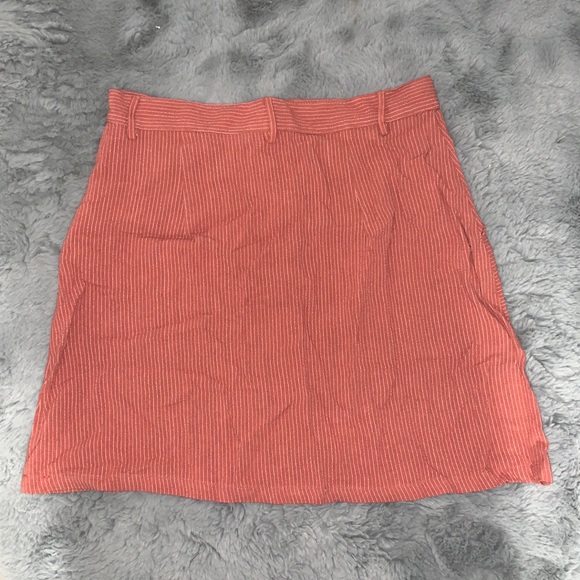 DONATED Striped Skirt with Buttons and Pockets - Picture 3 of 4